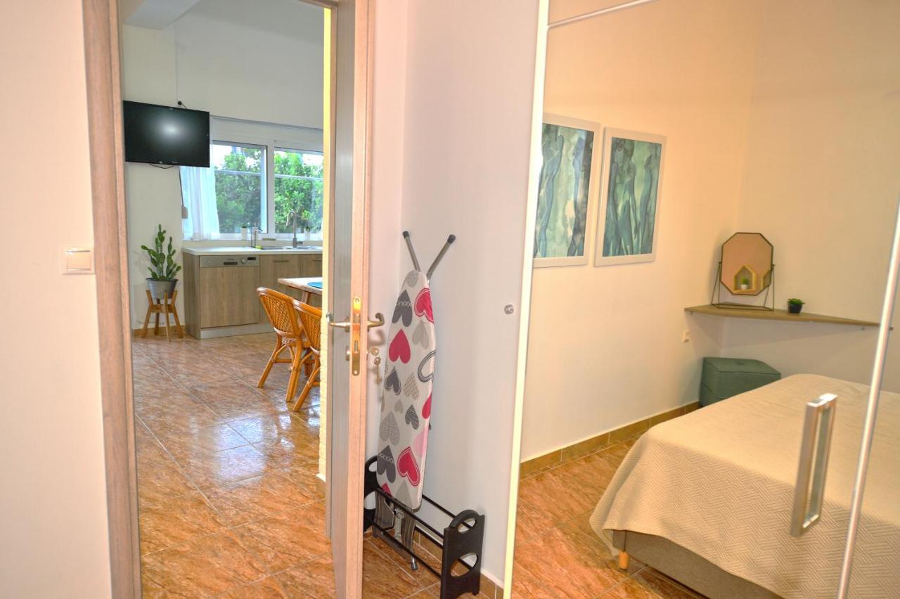 Mpoulakis Apartment 46 基萨莫斯 外观 照片